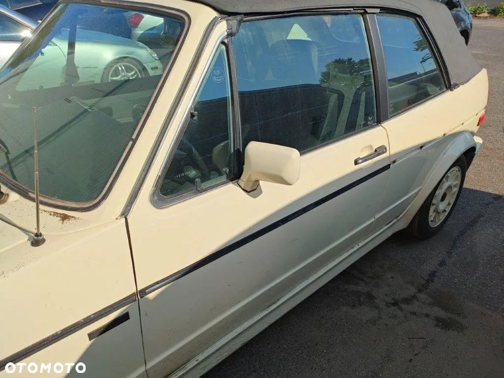 Volkswagen Golf - 21