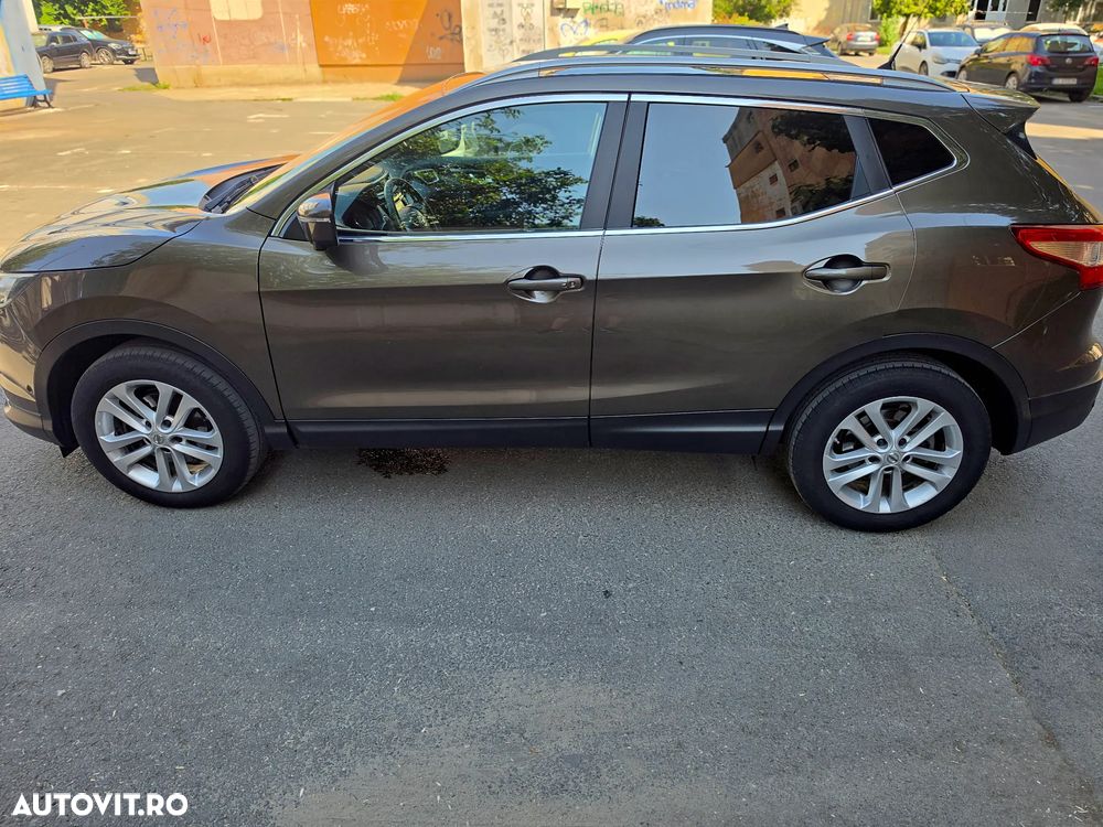 Nissan Qashqai 1.6 DCI Xtronic TEKNA - 17