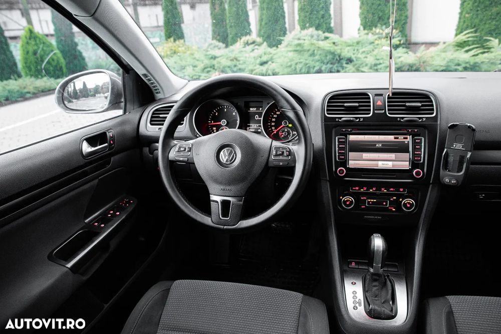 Volkswagen Golf Variant 2.0 TDI DPF DSG Highline - 8