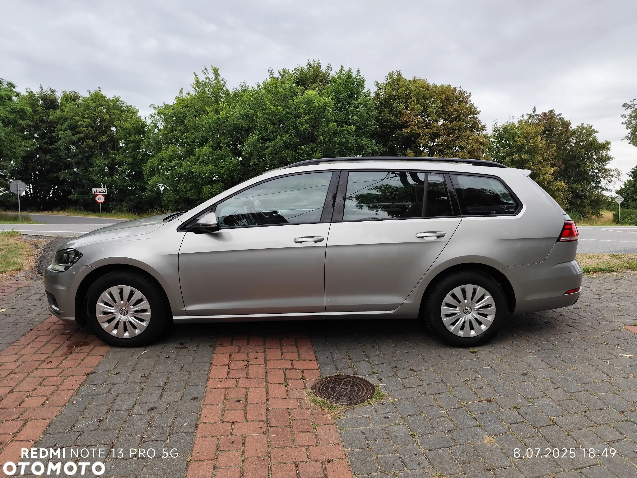 Volkswagen Golf 1.6 TDI (BlueMotion Technology) DSG Comfortline - 8
