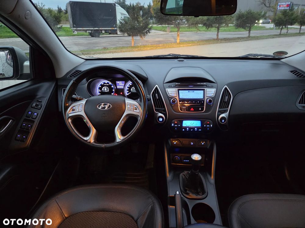 Hyundai ix35 2.0 4WD Premium - 31