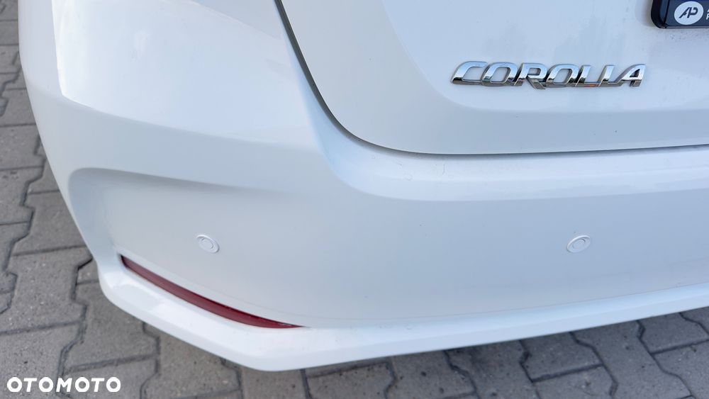 Toyota Corolla 1.8 Hybrid Comfort - 18