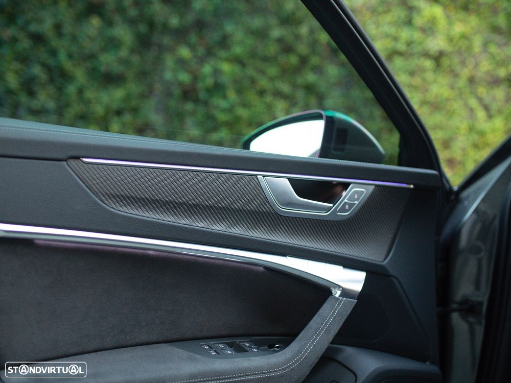 Audi RS6 Avant 4.0 TFSI Performance quattro Tiptronic - 36