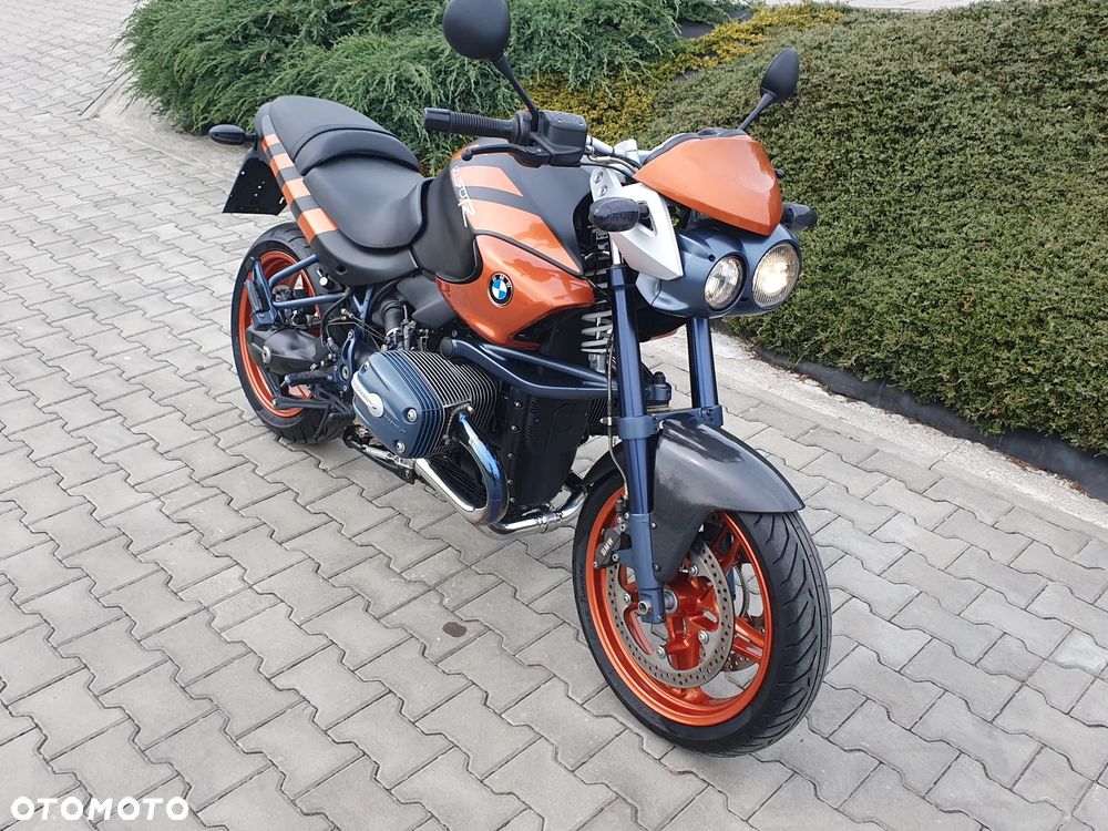 BMW R - 8
