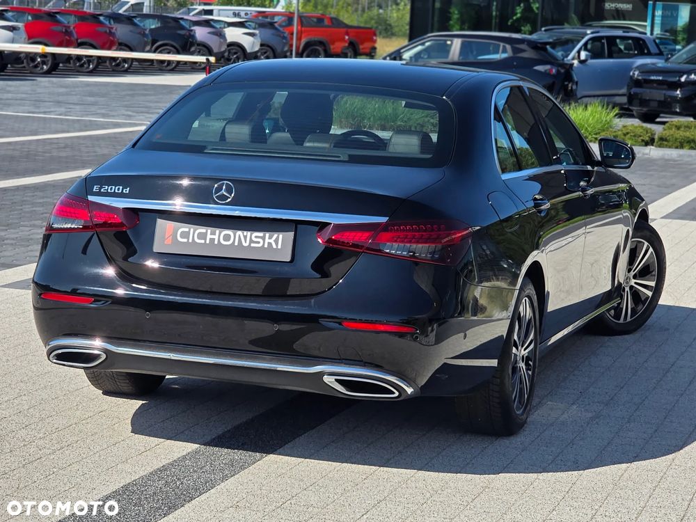 Mercedes-Benz Klasa E 200 d Exclusive - 10