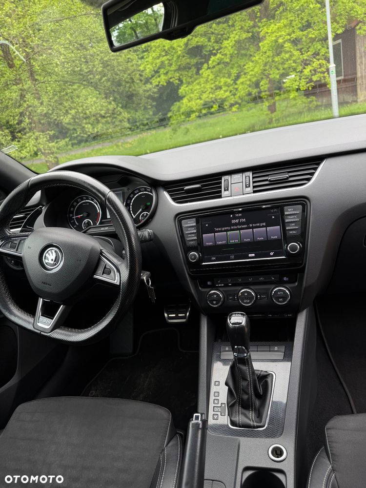 Skoda Octavia 2.0 TDI RS DSG - 19