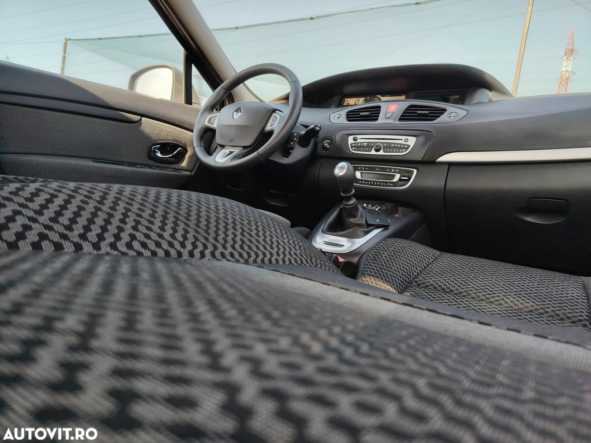 Renault Scenic ENERGY dCi 110 LIMITED - 3
