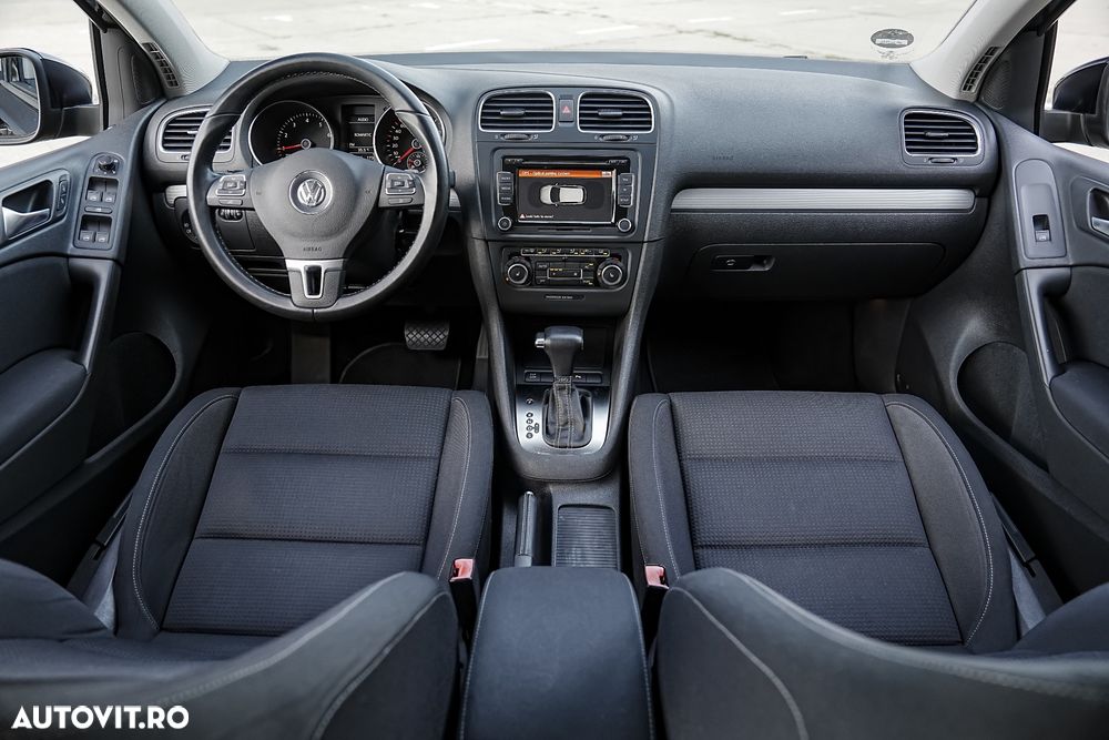 Volkswagen Golf 1.4 TSI BlueMotion Technology DSG Comfortline - 11
