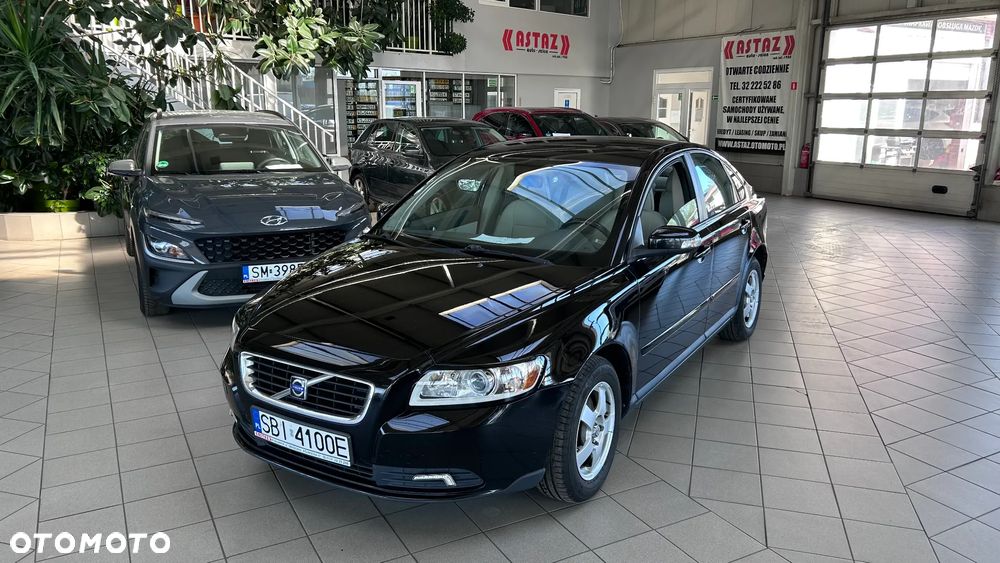 Volvo S40 1.6 Momentum - 4