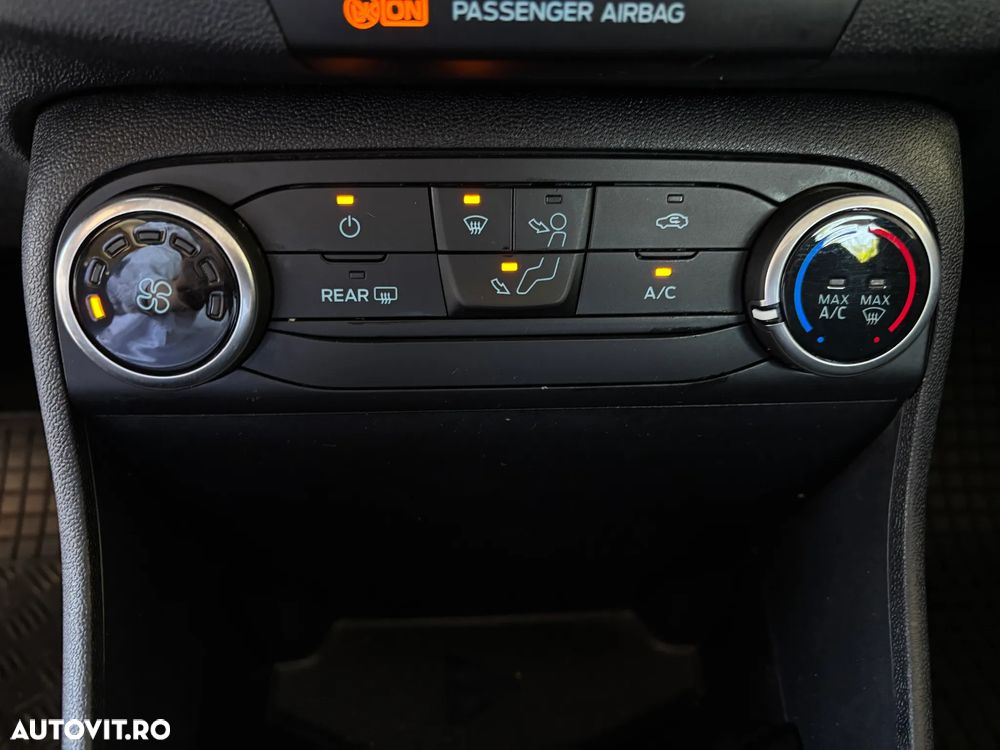 Ford Fiesta 1.1 Trend Connected - 22