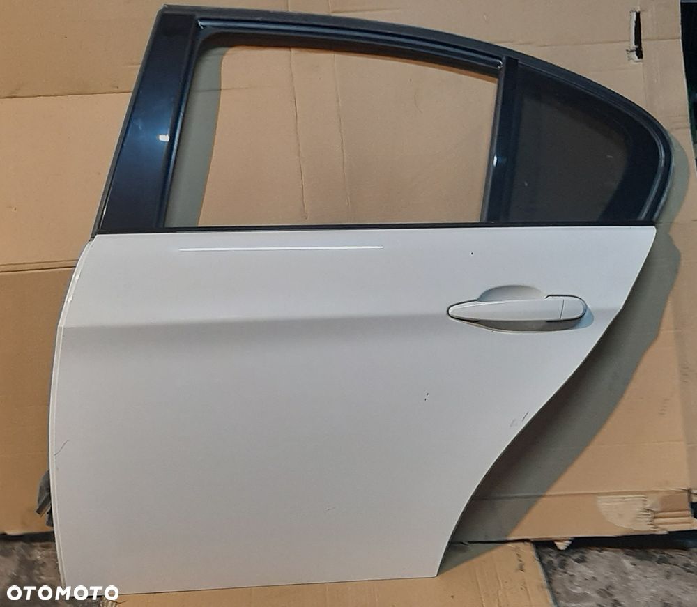 Drzwi tylne lewe BMW E90 A300 - 1