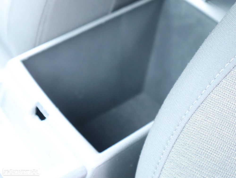 Hyundai Kauai Select - 29