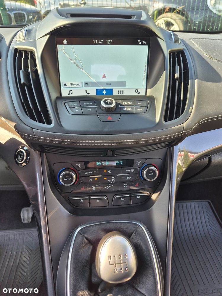 Ford Kuga Vignale 2.0 TDCi AWD - 11