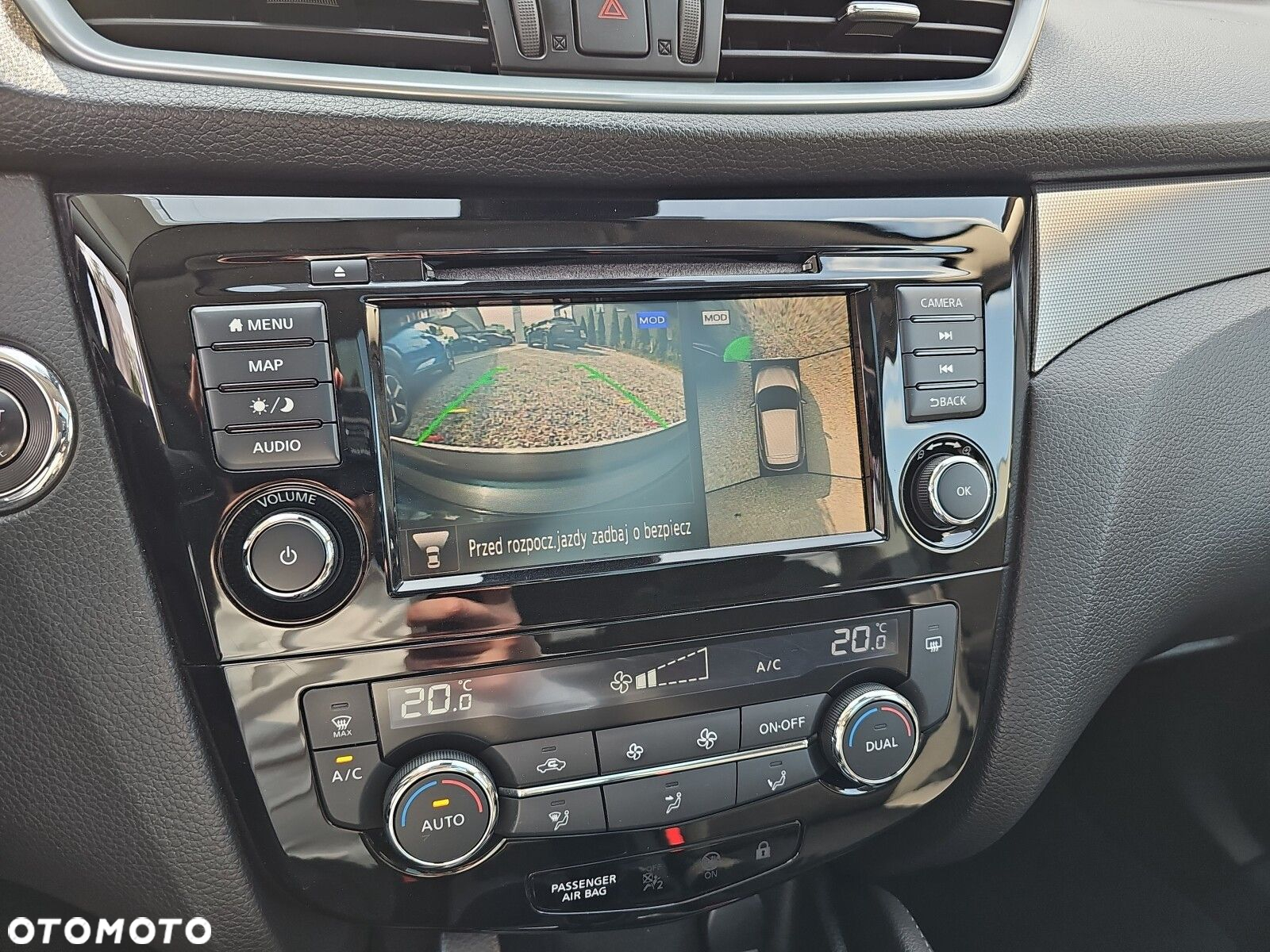 Nissan Qashqai 1.3 DIG-T N-Connecta - 18