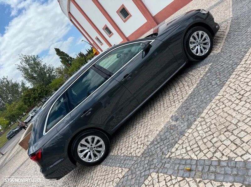 Audi A4 Avant 40 TDI Advanced S tronic - 11