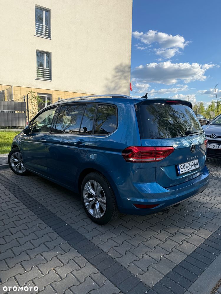 Volkswagen Touran 2.0 TDI SCR DSG ACTIVE - 8