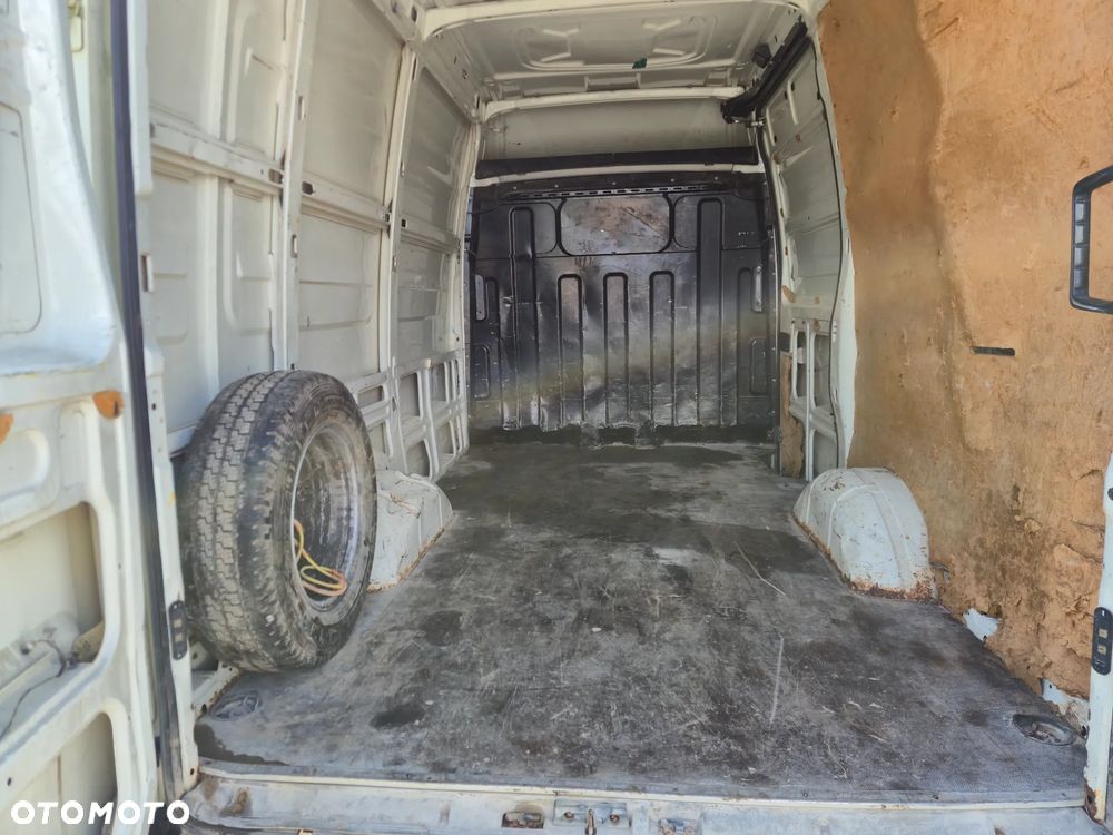 Iveco Daily 2.3 - 9