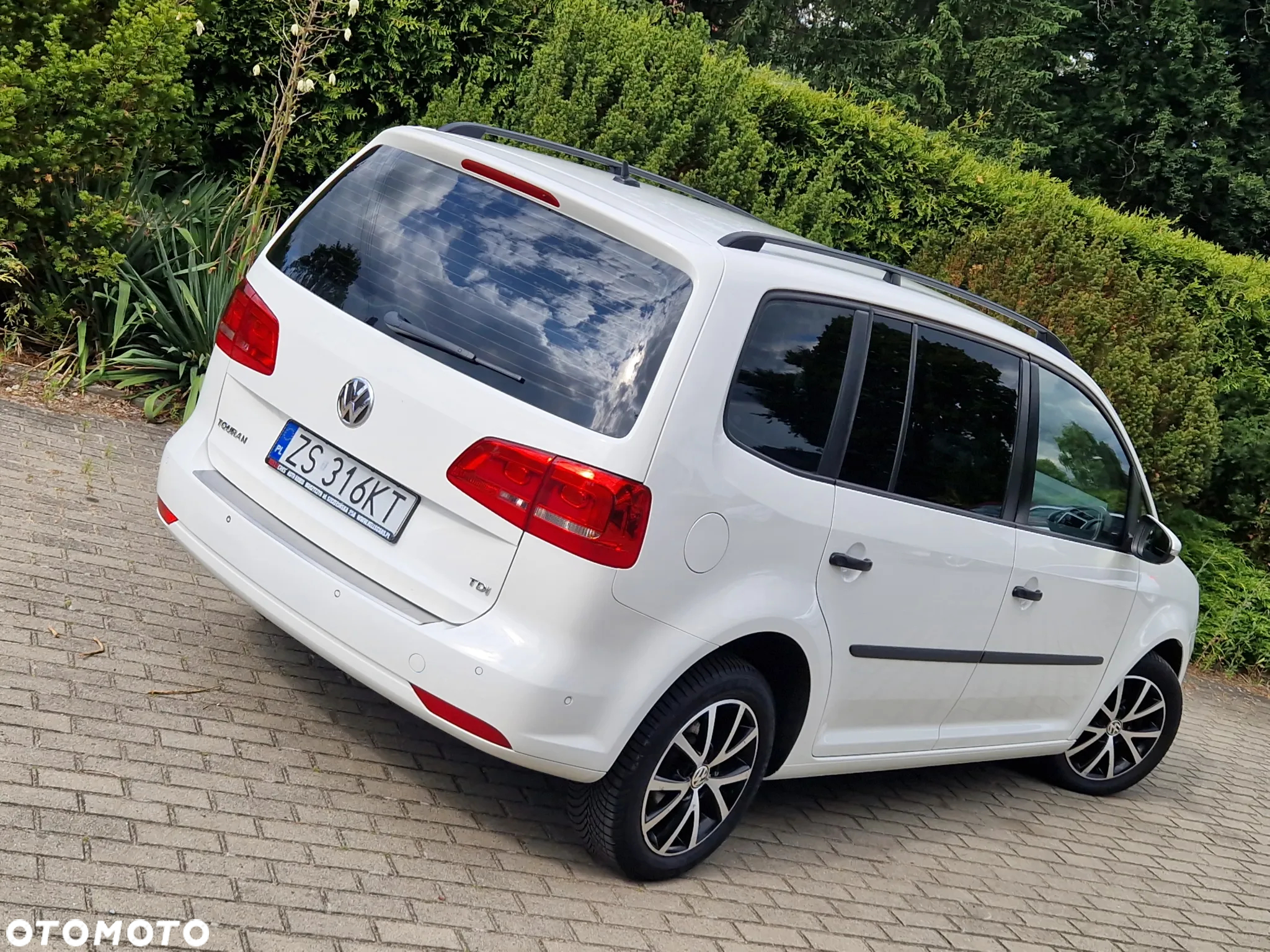 Volkswagen Touran 1.6 TDI DPF Comfortline - 19