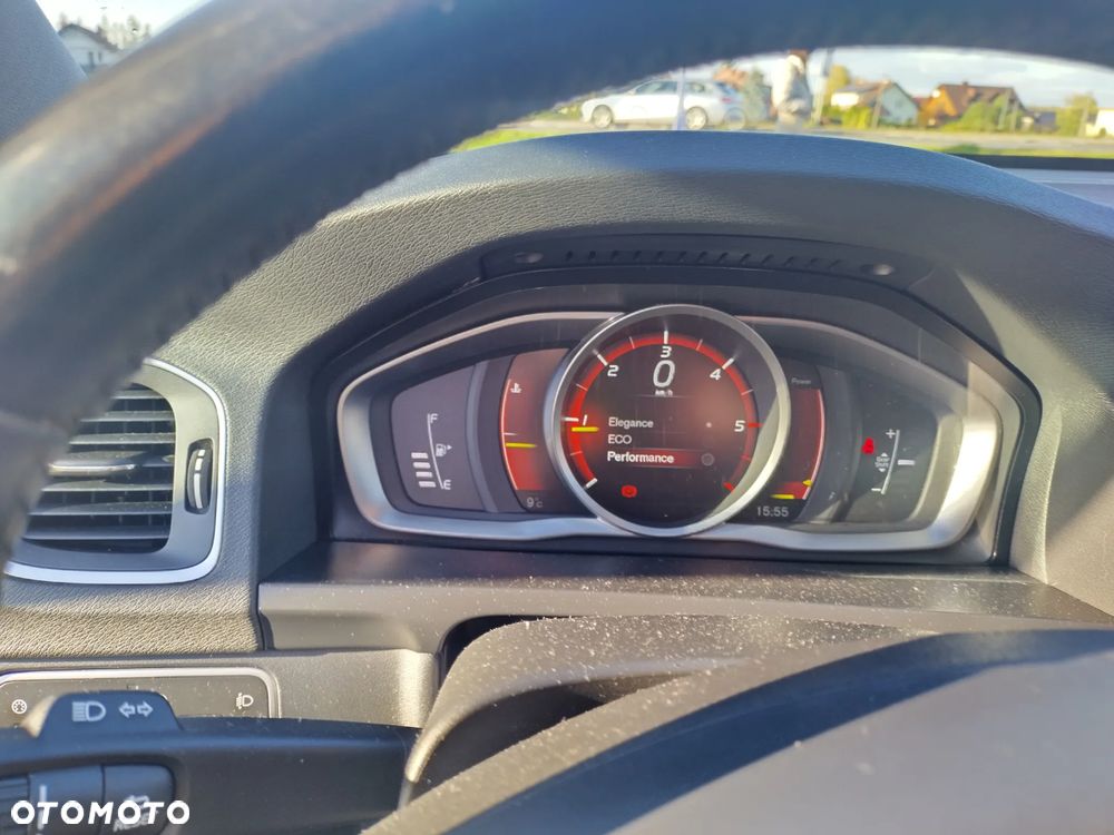 Volvo V60 D2 Drive-E Kinetic - 27