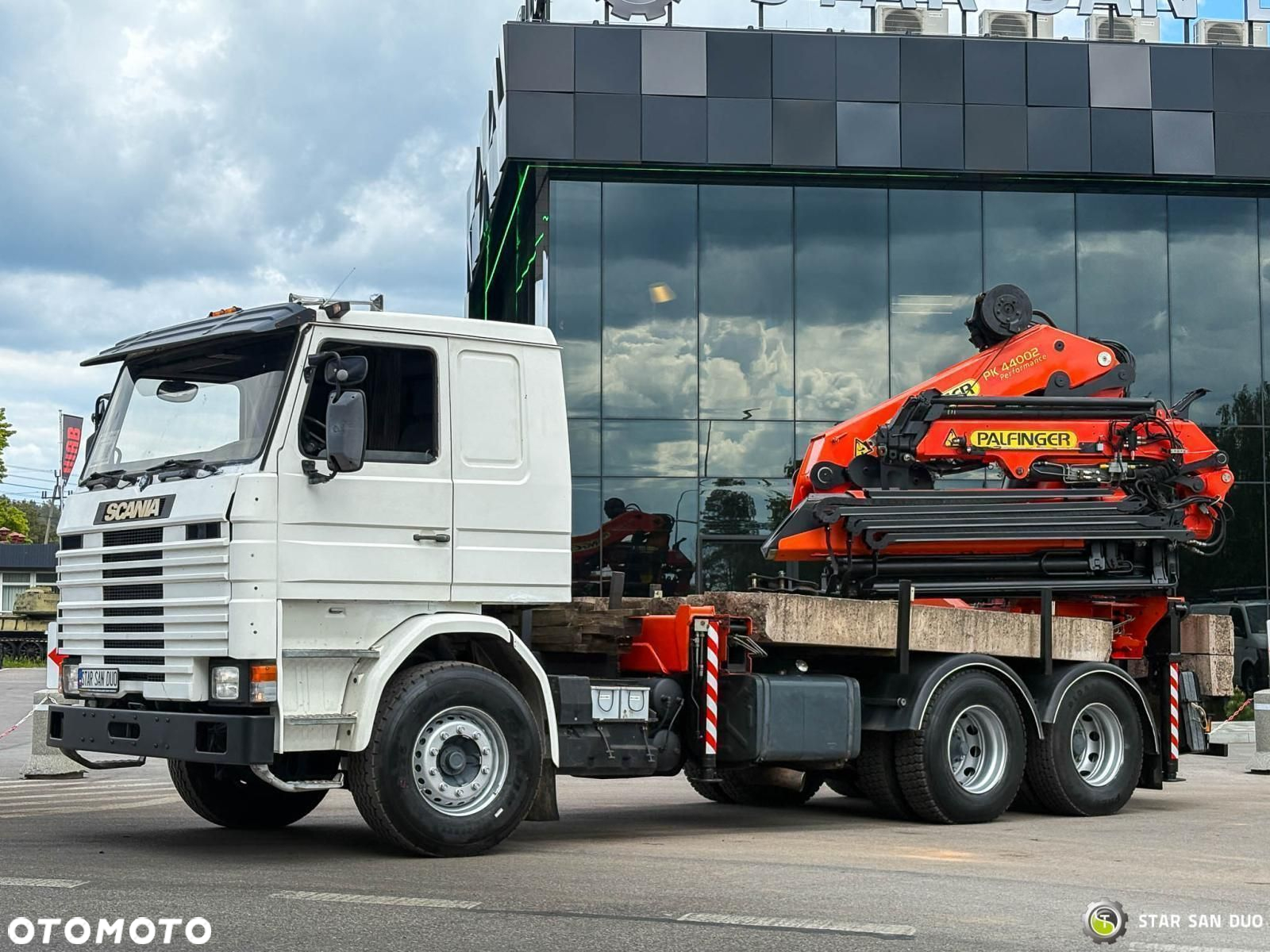 Scania R143 HL 6x2 Palfinger PK44002 Fly Jib HDS Wciągarka - 17