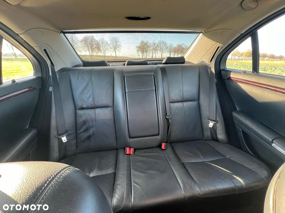 Mercedes-Benz Klasa S 320 CDI 4Matic DPF 7G-TRONIC - 31