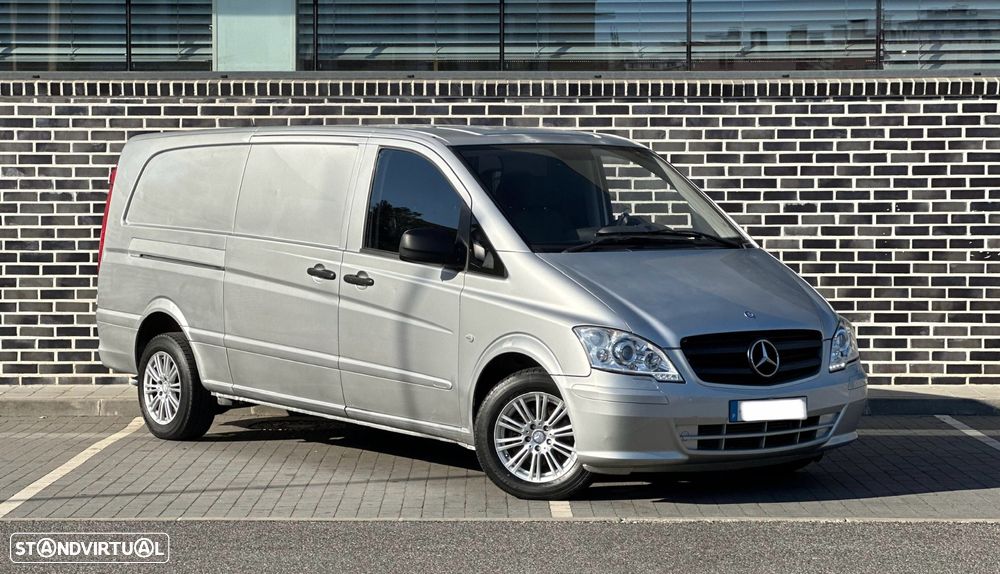 Mercedes-Benz Vito - Automática - 1