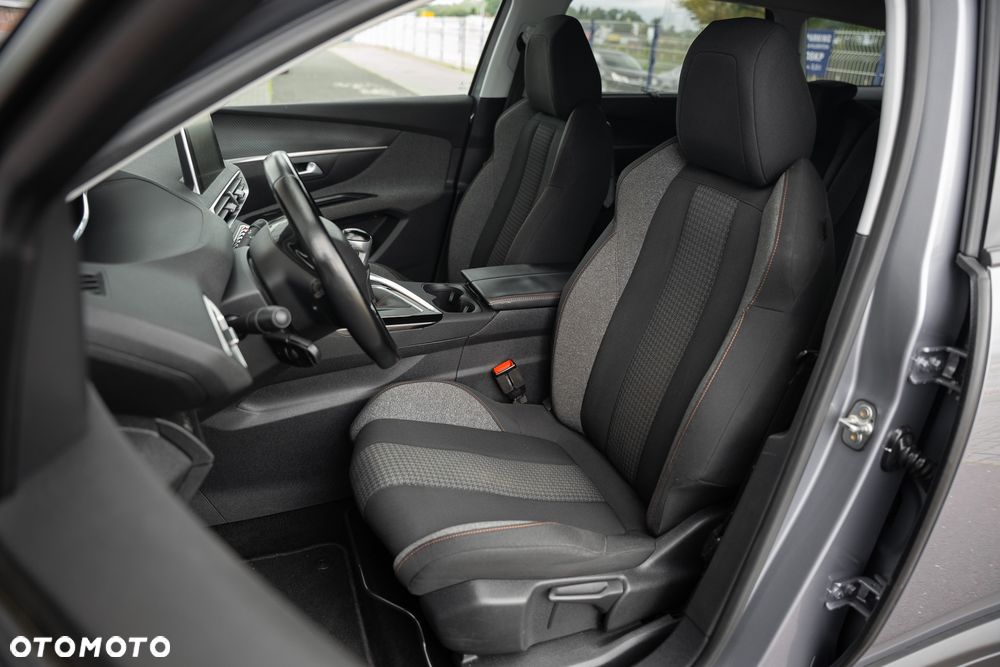Peugeot 5008 BlueHDi 130 Active - 25