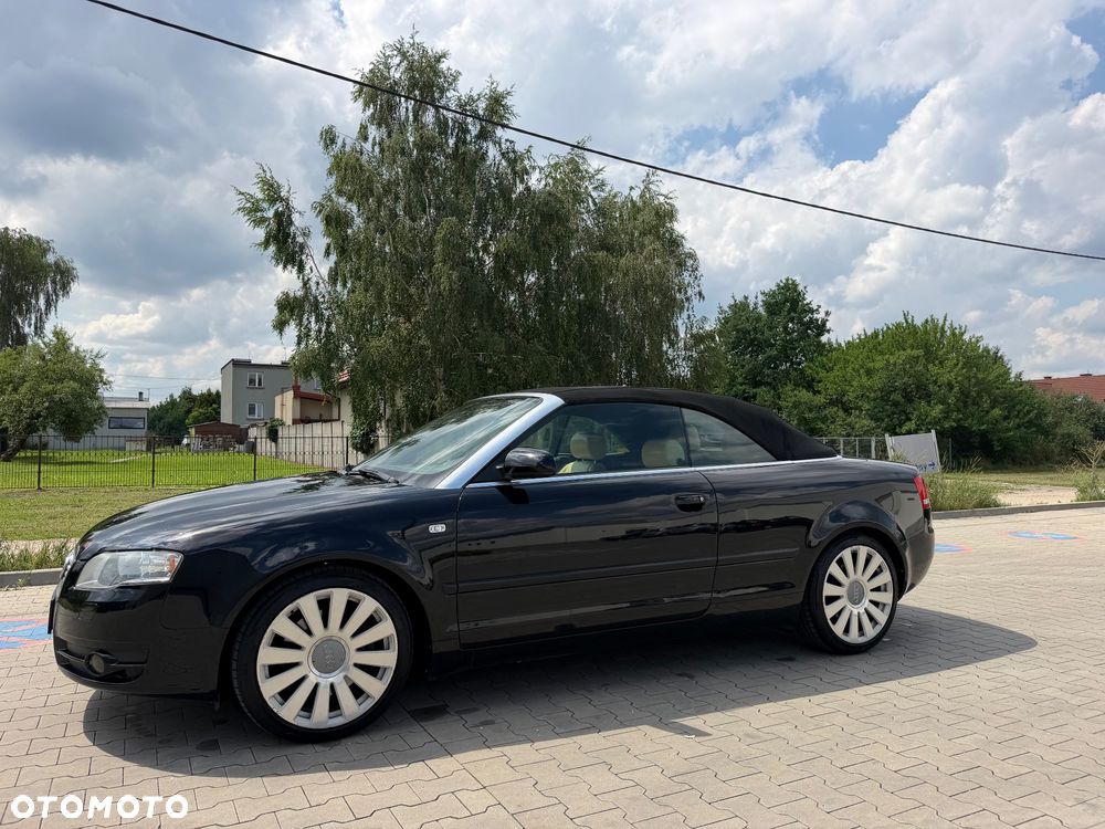 Audi A4 Cabrio 3.2 FSI Multitronic - 11