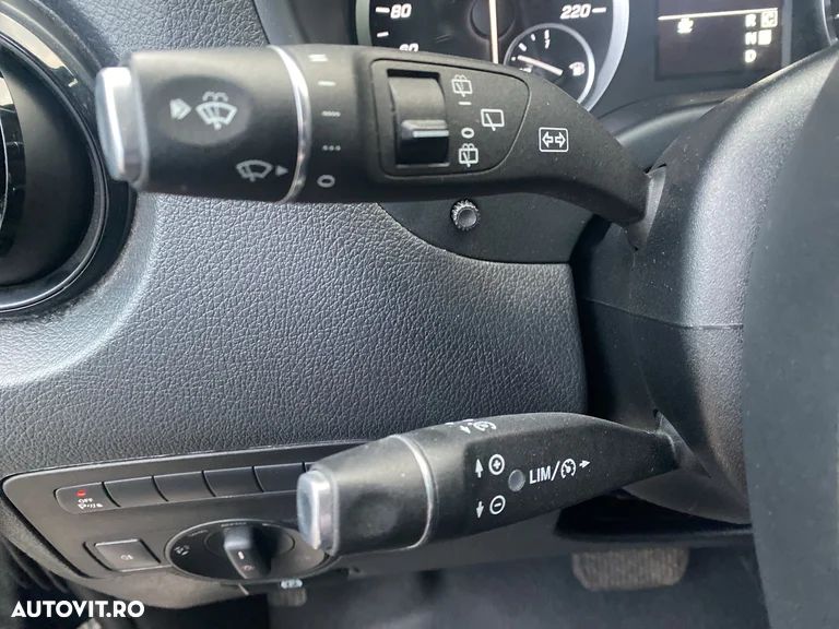 Mercedes-Benz Vito Extra-Lung 114 CDI 136CP RWD 9AT Select - 19