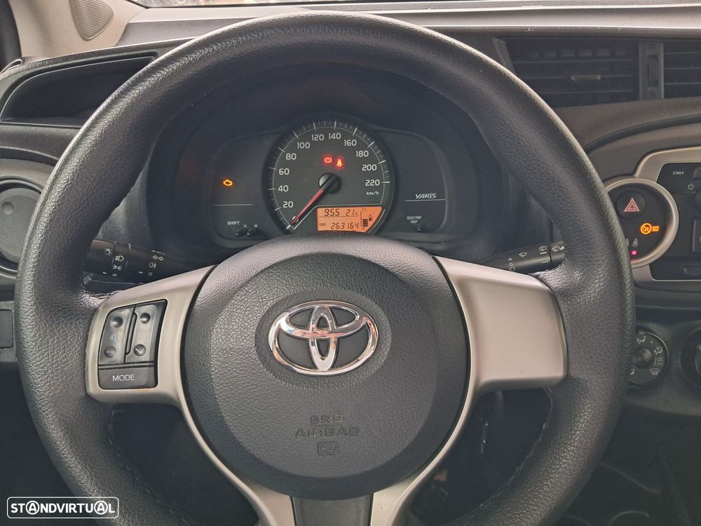 Toyota Yaris 1.0 VVT-i ACtive+AC - 4