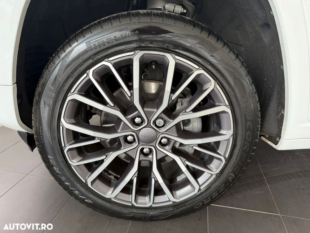 Jeep Grand Cherokee 5.7 V8 HEMI 4WD Automatik Summit - 8