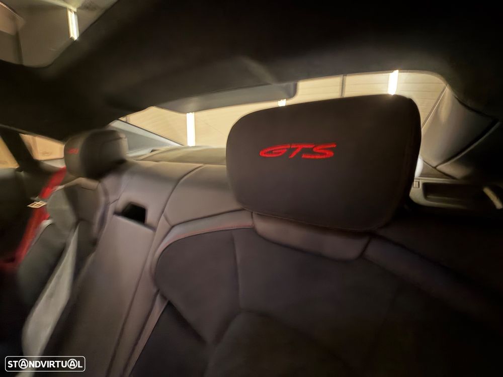 Porsche Taycan GTS - 47