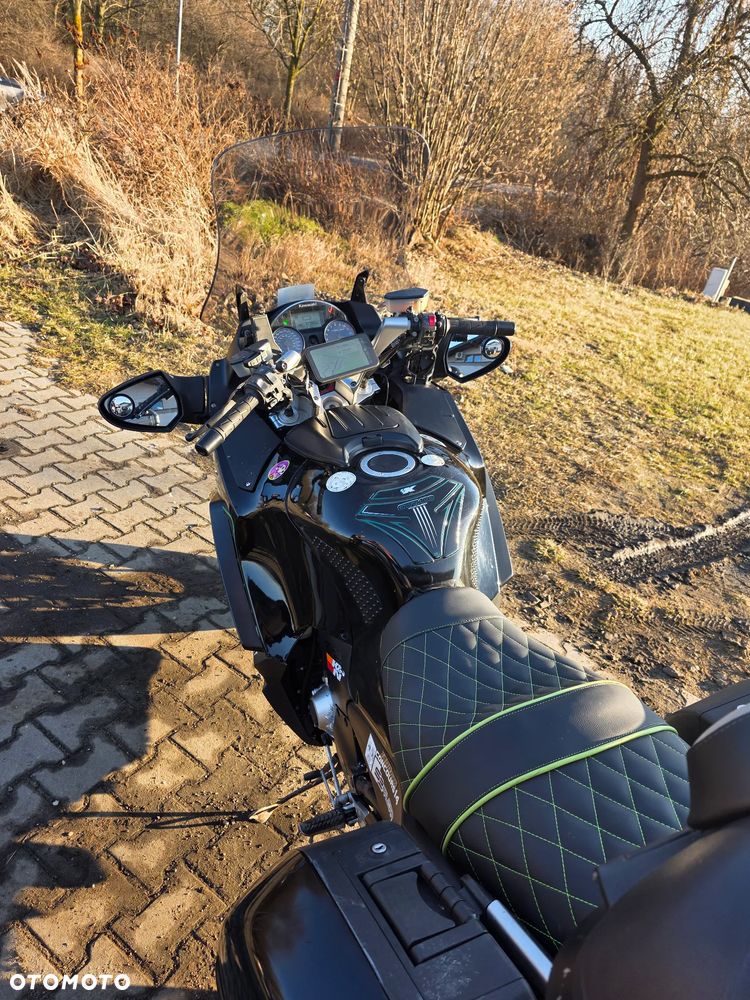 Kawasaki GTR - 5