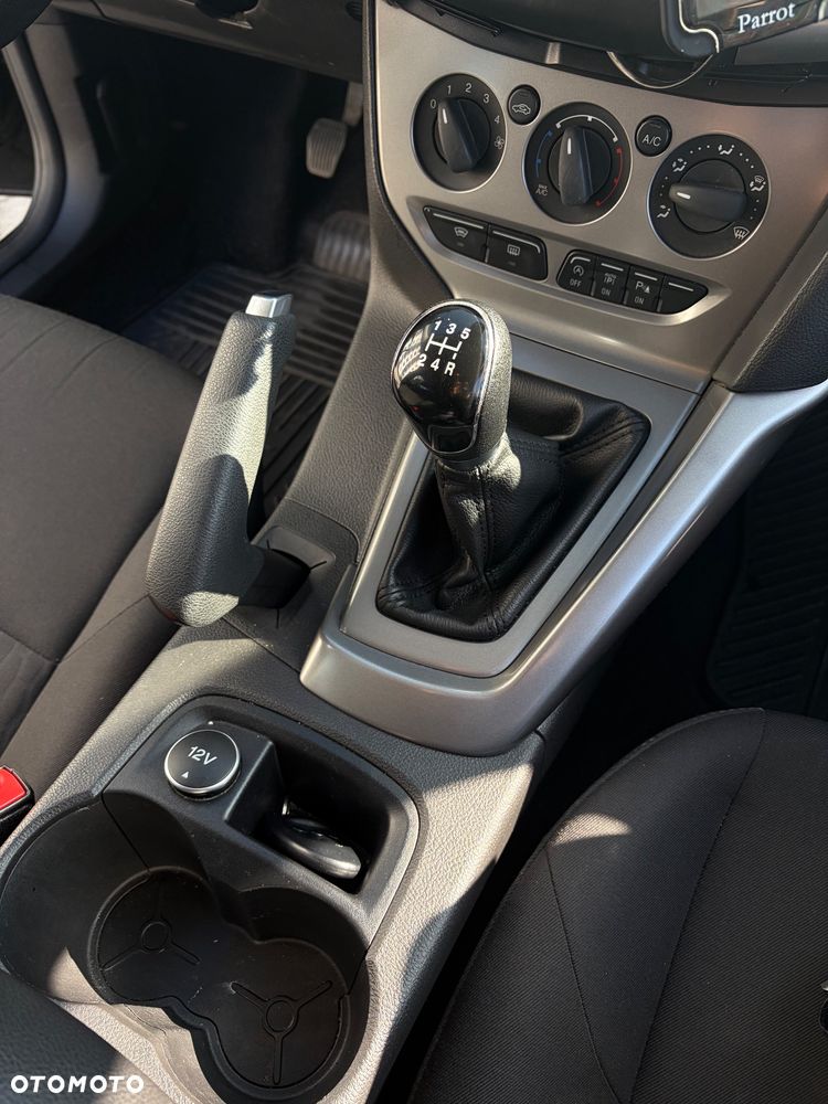 Ford Focus 1.0 EcoBoost 99g Trend - 21