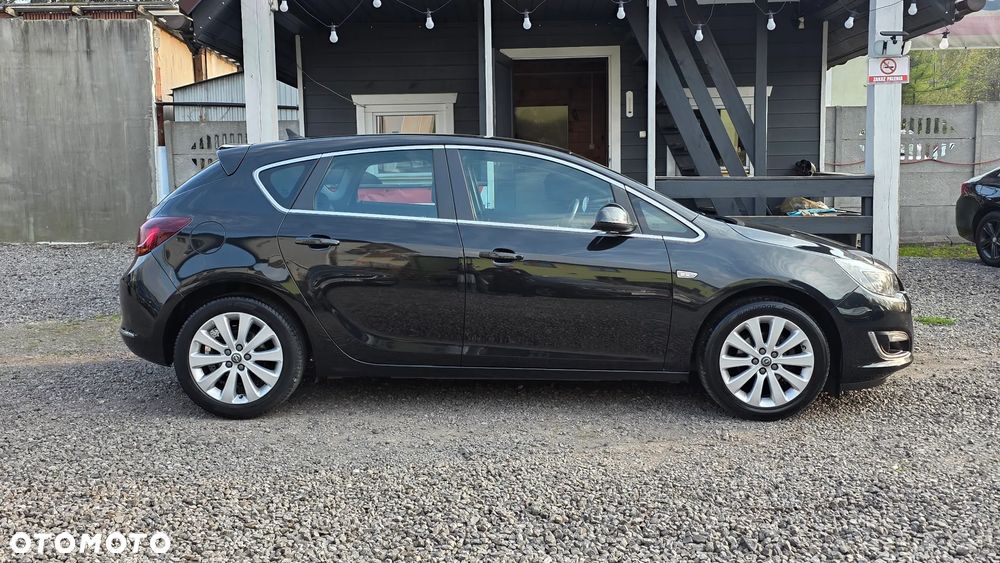 Opel Astra 1.4 T Cosmo - 27