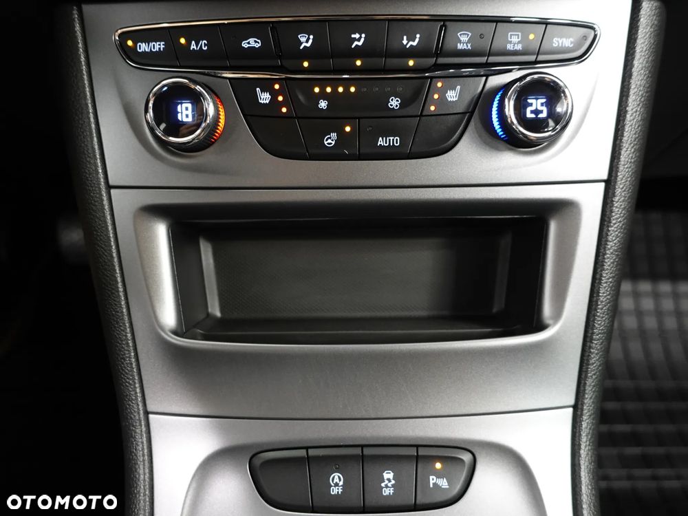 Opel Astra 1.2 Turbo Start/Stop 2020 - 34