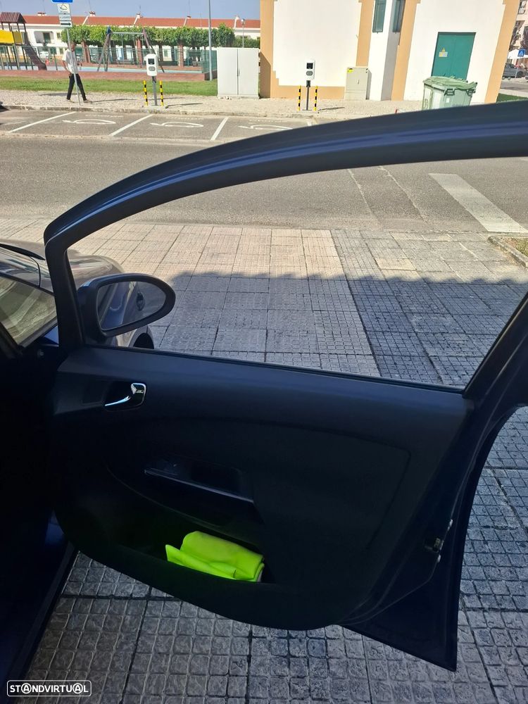 Opel Corsa 1.3 CDTI Enjoy EcoFLEX - 5