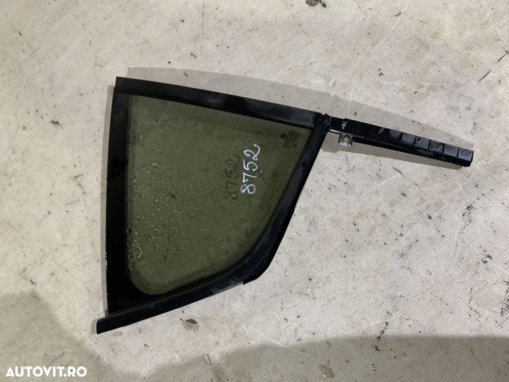 Geam mic coltar usa dreapta spate - cu cheder, Skoda Octavia 3 Berlina, 2013, 2014, 2015, 2016, 2017, 2018, 2019, 2020, cod origine OE 5E5845214. - 1
