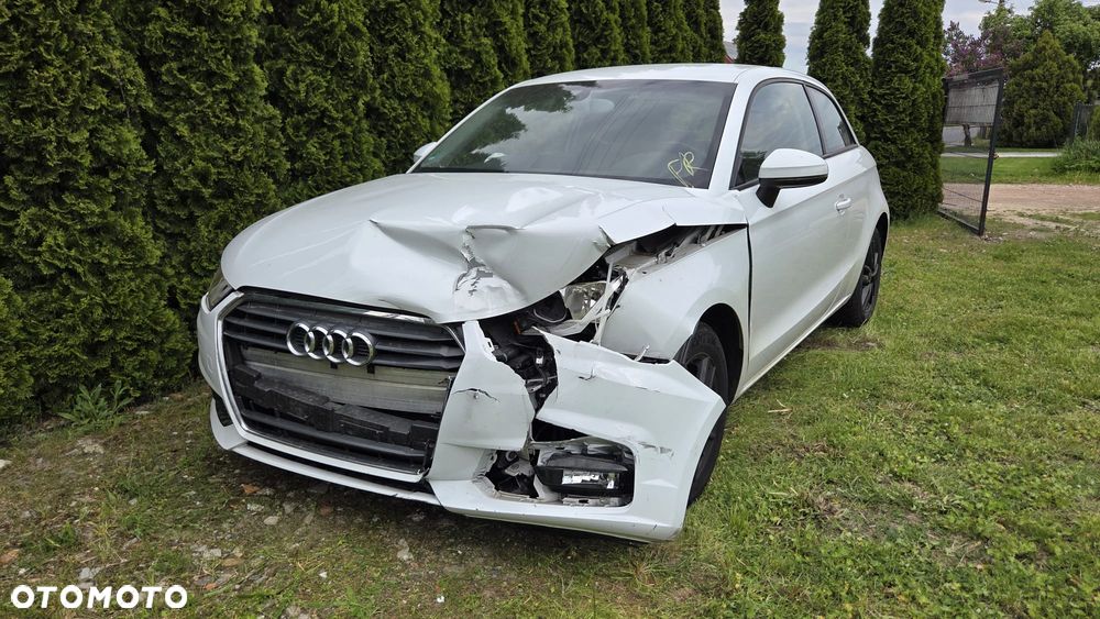 Audi A1 3-drzwiowe 1.0 TFSI ultra sport - 12