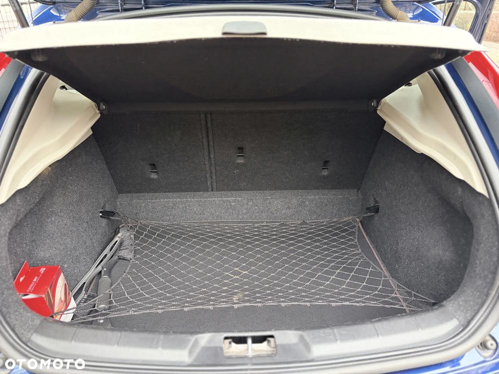 Volvo V40 T4 Ocean Race - 11