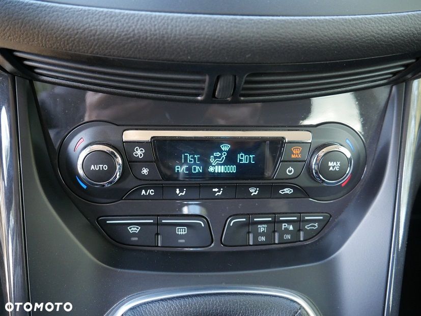 Ford Kuga 2.0 TDCi 4x4 Titanium - 17