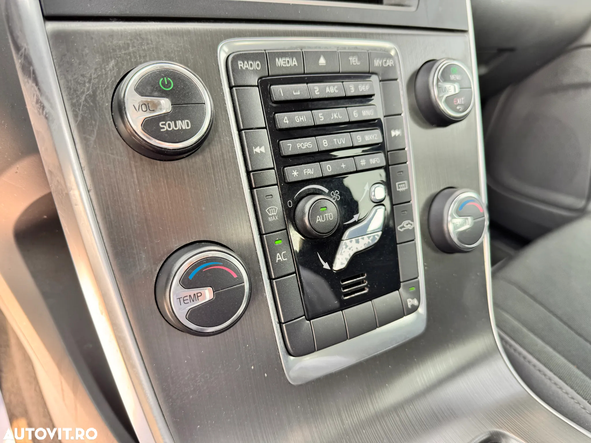 Volvo S60 D3 Start-Stop Momentum - 31