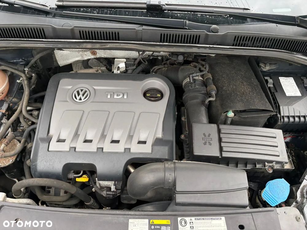 Volkswagen Sharan 2.0 TDI 4Motion BlueMotion Technology Highline - 30