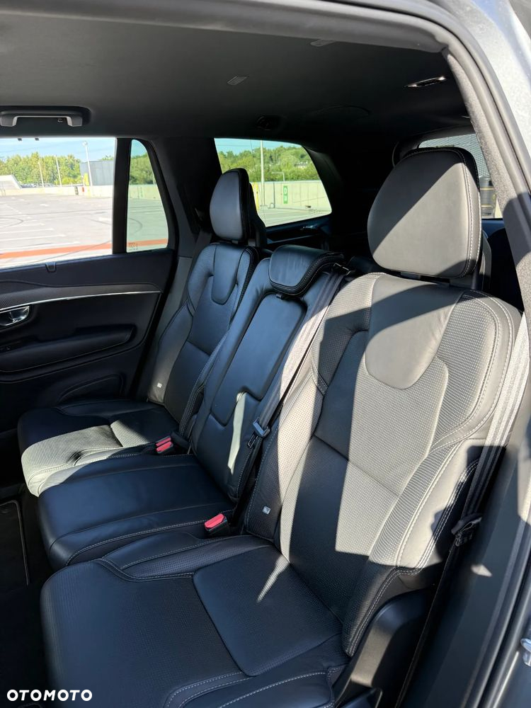 Volvo XC 90 B5 D AWD R-Design 7os - 28