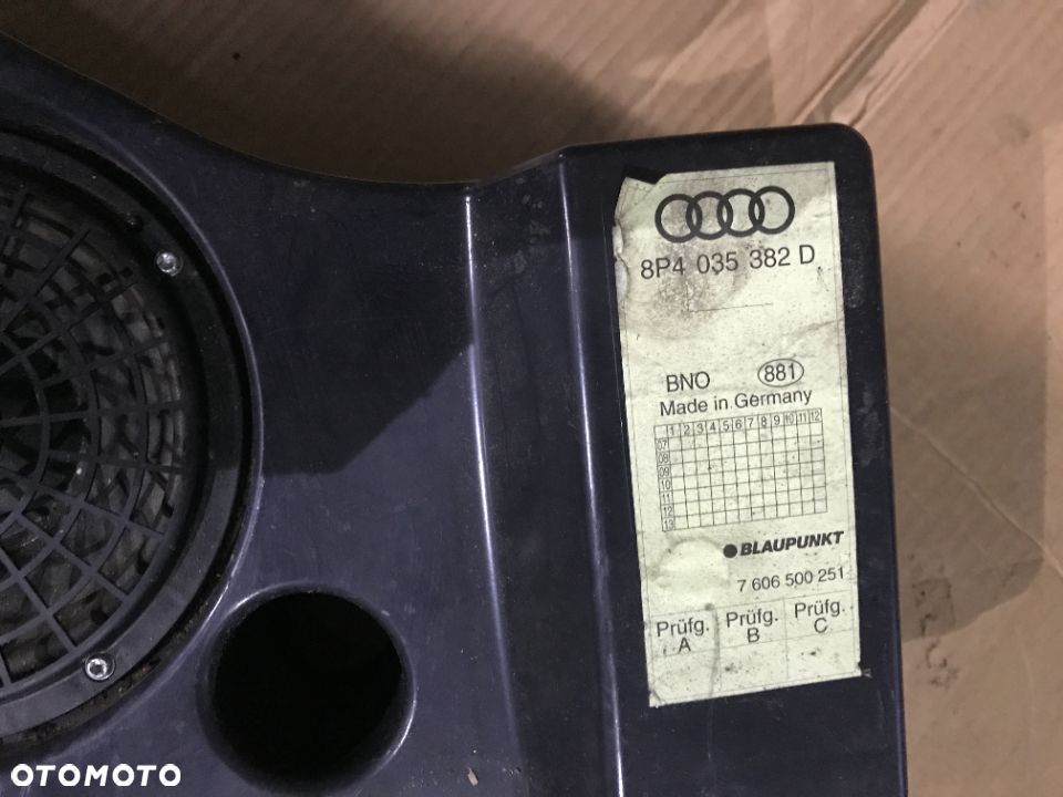 Głośnik wzmacniacz subwoofer Audi A3 8P 8P4035382D - 2