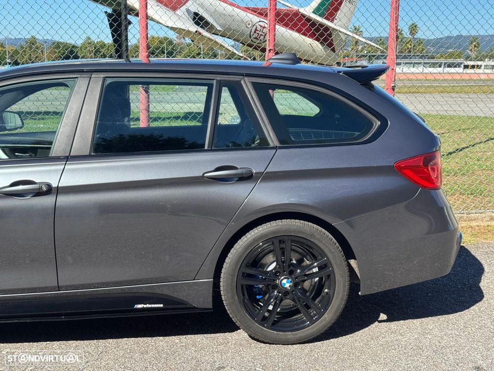 BMW 318 d Pack M - 44