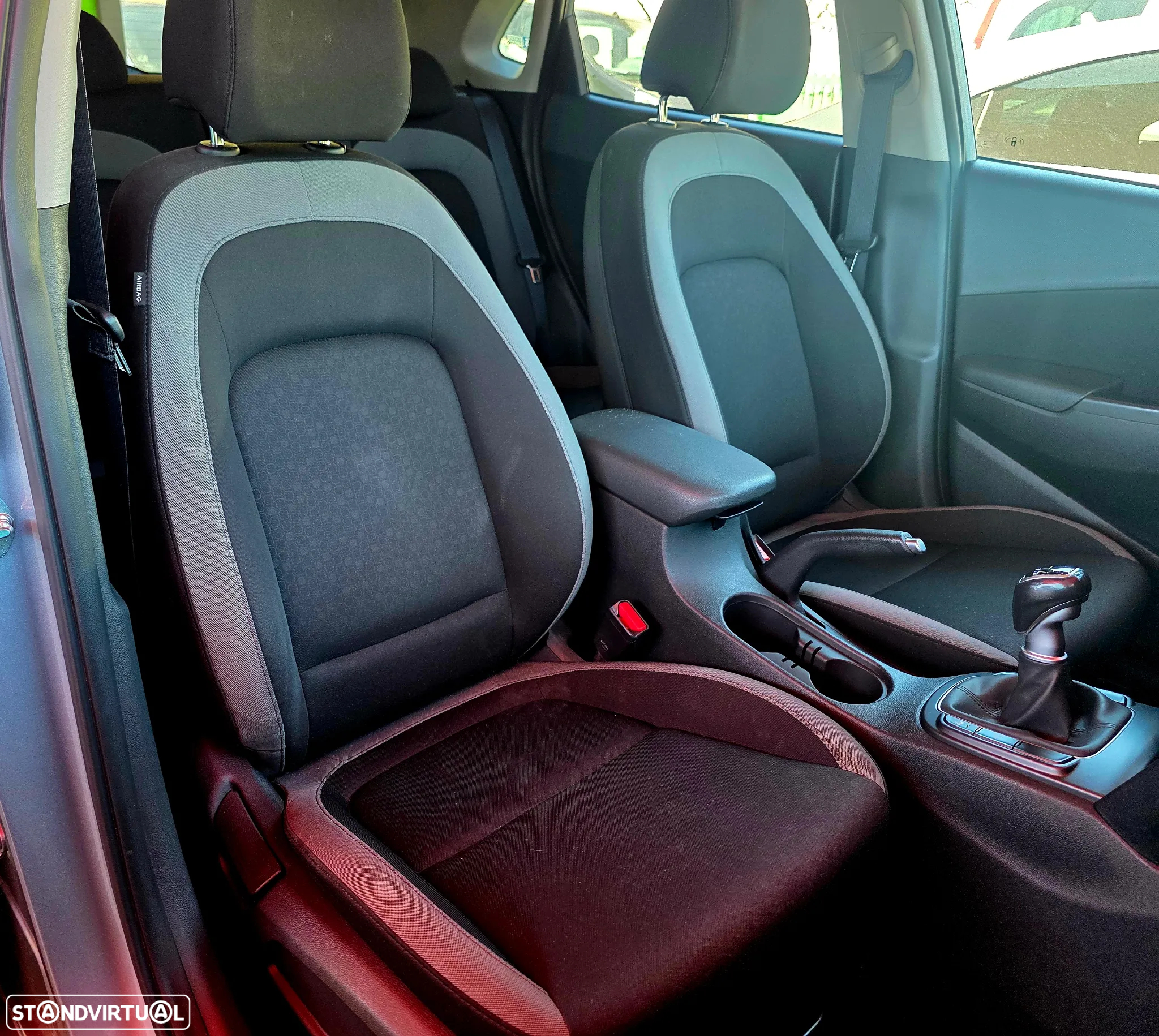 Hyundai Kauai 1.6 CRDi Premium - 8