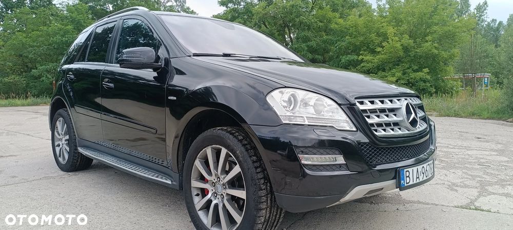 Mercedes-Benz ML - 15