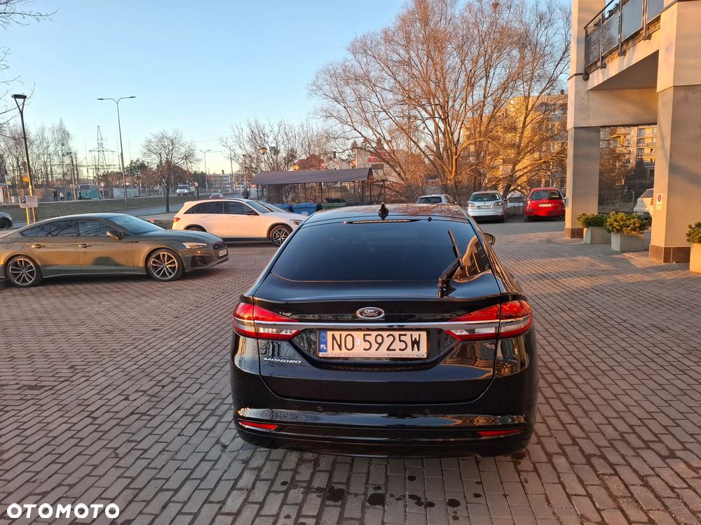 Ford Mondeo 2.0 EcoBlue Titanium - 14