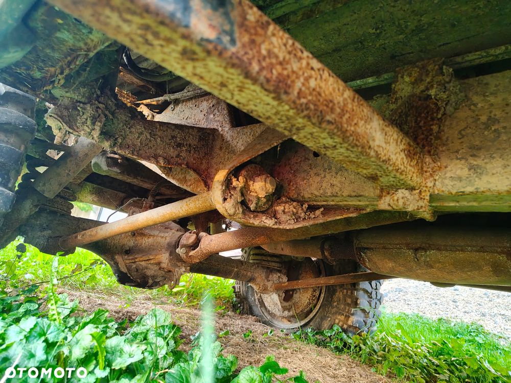 Land Rover Range Rover - 25